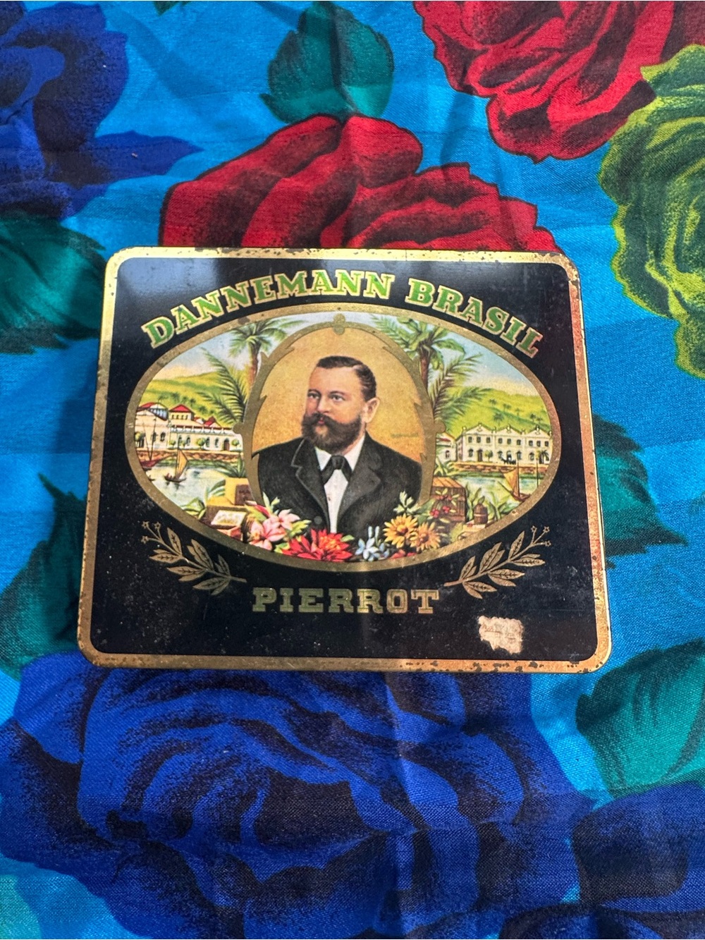 Dannemann Brasil Pierrot Decorative Tin - Vintage Inspired